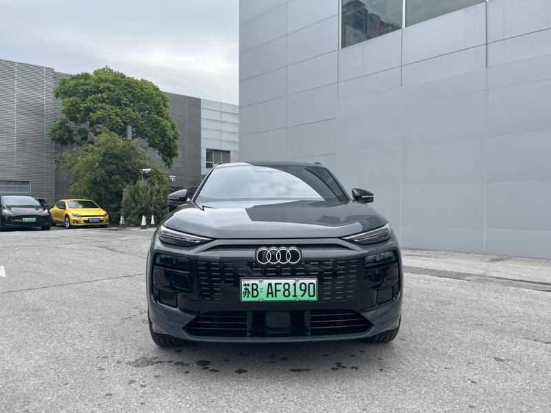 Audi Q6L e-tron, 2025 — фото 2 из 11