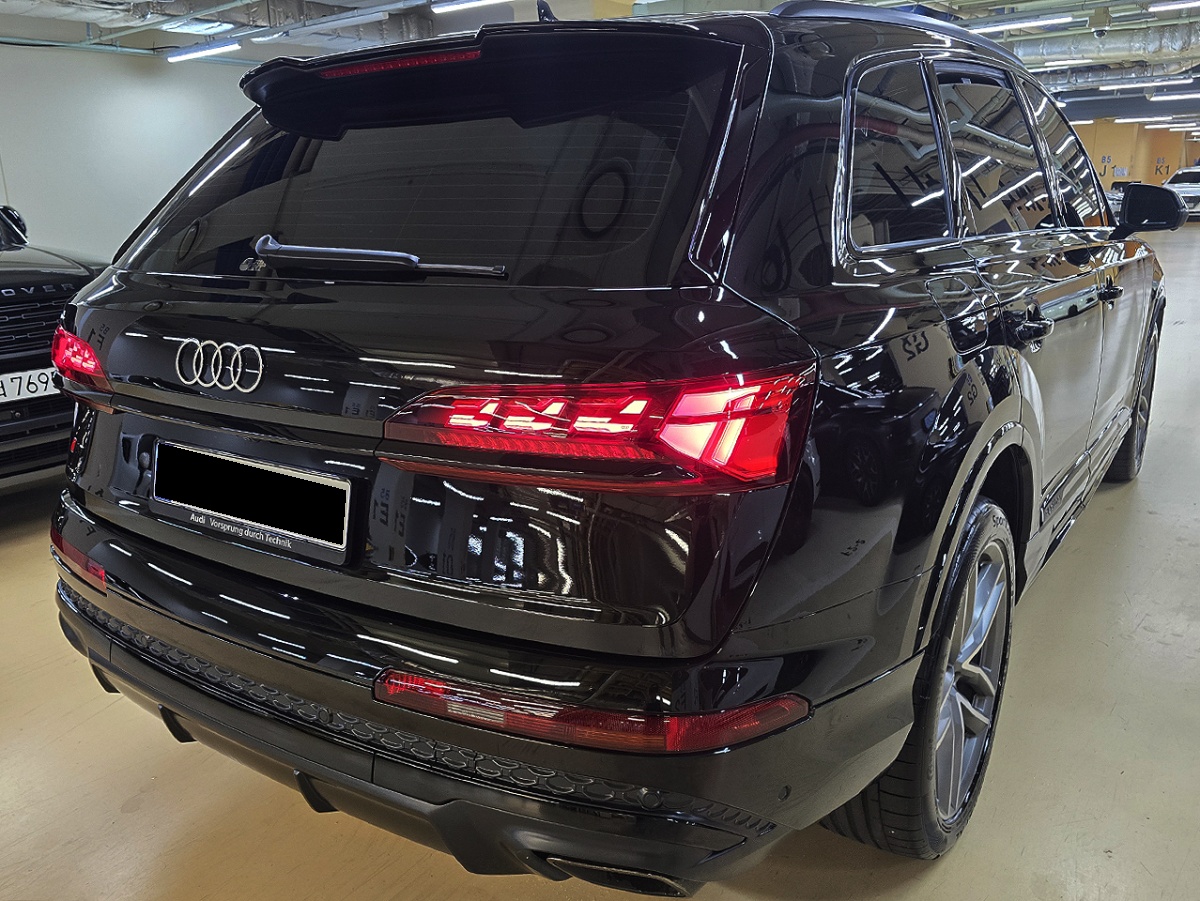 Audi Q7, 2024 — фото 2 из 12
