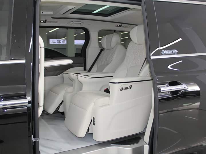 Wey 80 Hybrid, 2025 — фото 8 из 9