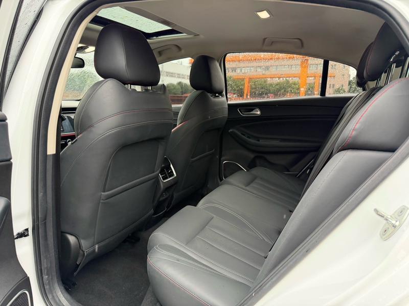 Chery Omoda S5 (Arrizo 5 Plus), 2022 — фото 11 из 12