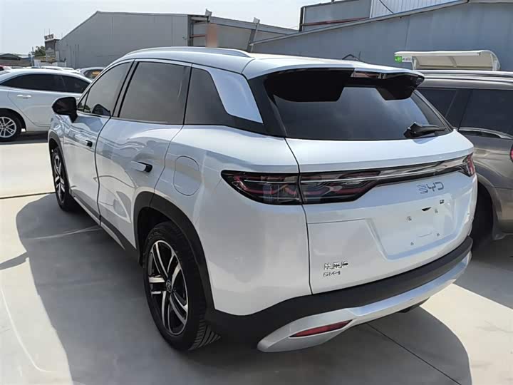 BYD Song L DM-i Hybrid, 2024 — фото 5 из 9