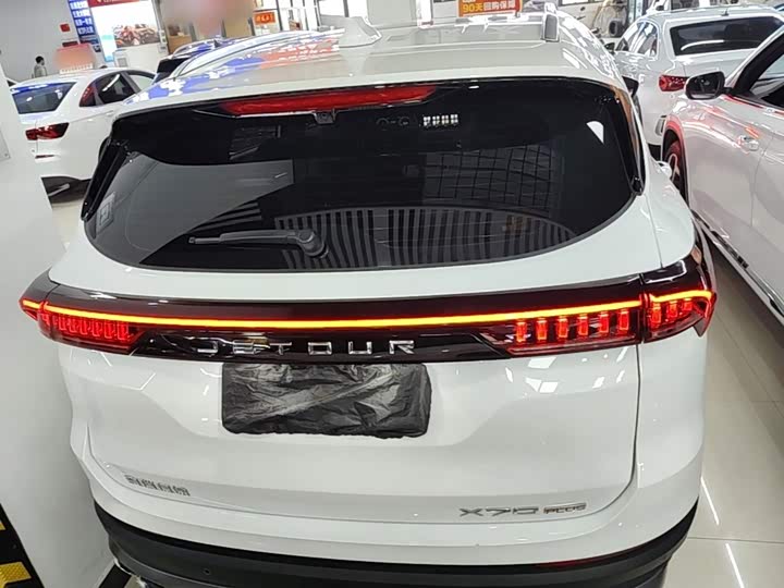 Jetour X70 Plus, 2024 — фото 6 из 9