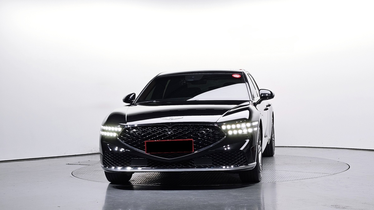 Genesis G90, 2022 — фото 3 из 12