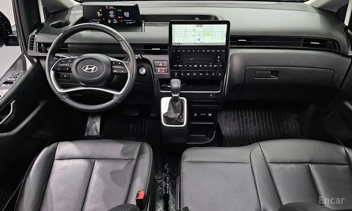 Hyundai Staria, 2024 — фото 7 из 12