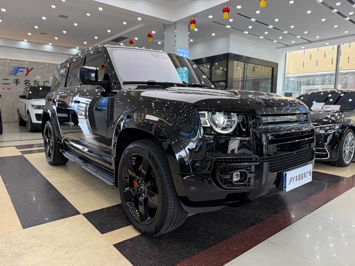 Land Rover Defender, 2024 — фото 3 из 9