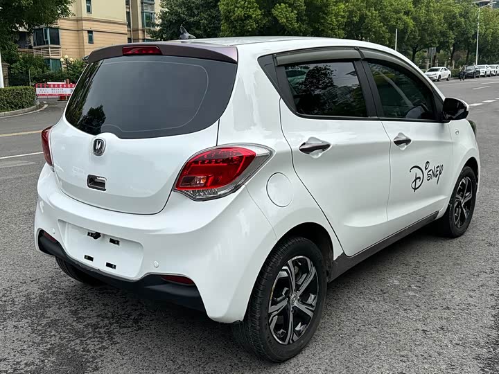Changan BenBen E-Star, 2021 — фото 4 из 9