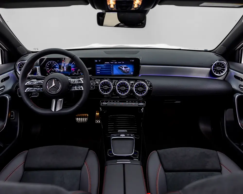 Mercedes-Benz A-Class, 2025 — фото 7 из 10
