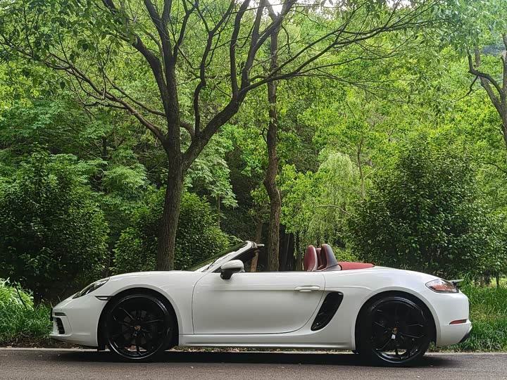Porsche 718, 2023 — фото 4 из 9