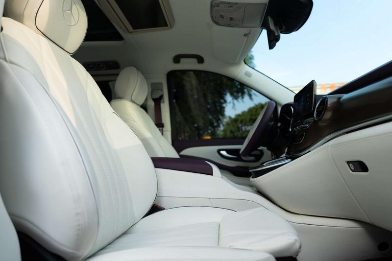 Mercedes-Benz V-Class, 2023 — фото 11 из 12