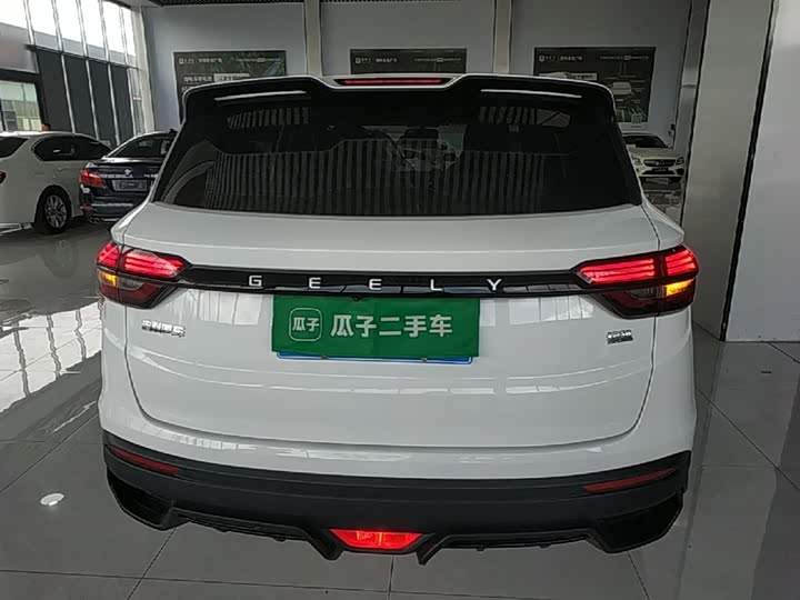 Geely Coolray, 2024 — фото 6 из 9