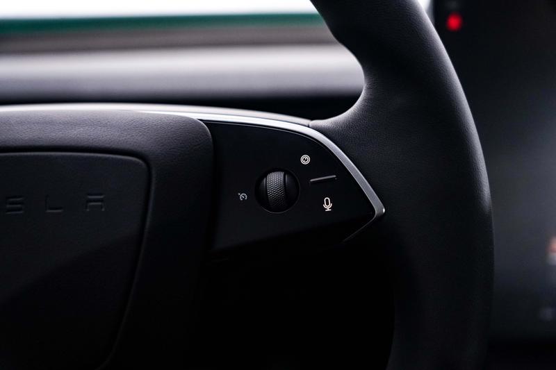 Tesla Model 3, 2025 — фото 11 из 12