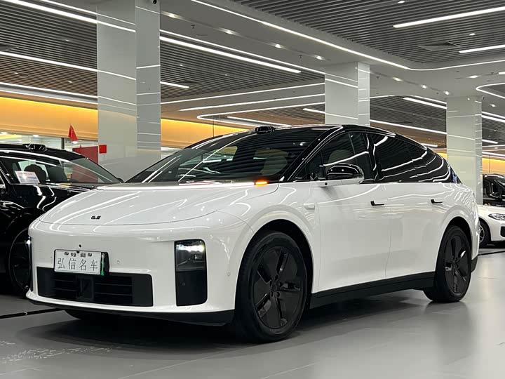 LiXiang i6, 2026 — купить в Санкт-Петербурге под ключ