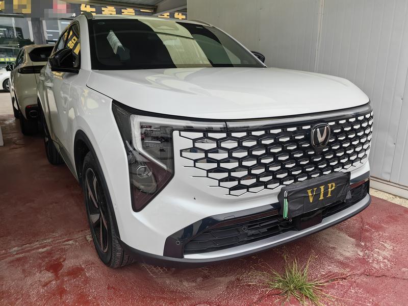 Changan CS55 Plus Hybrid, 2025 — фото 2 из 8