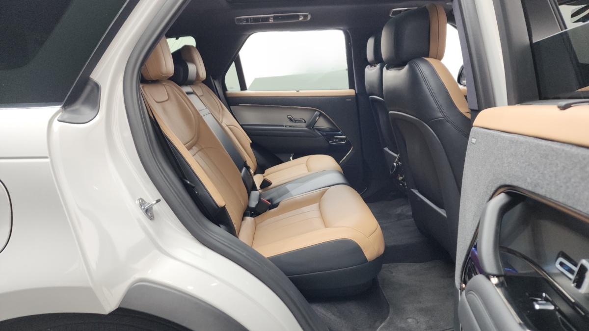 Land Rover Range Rover Sport, 2024 — фото 10 из 12