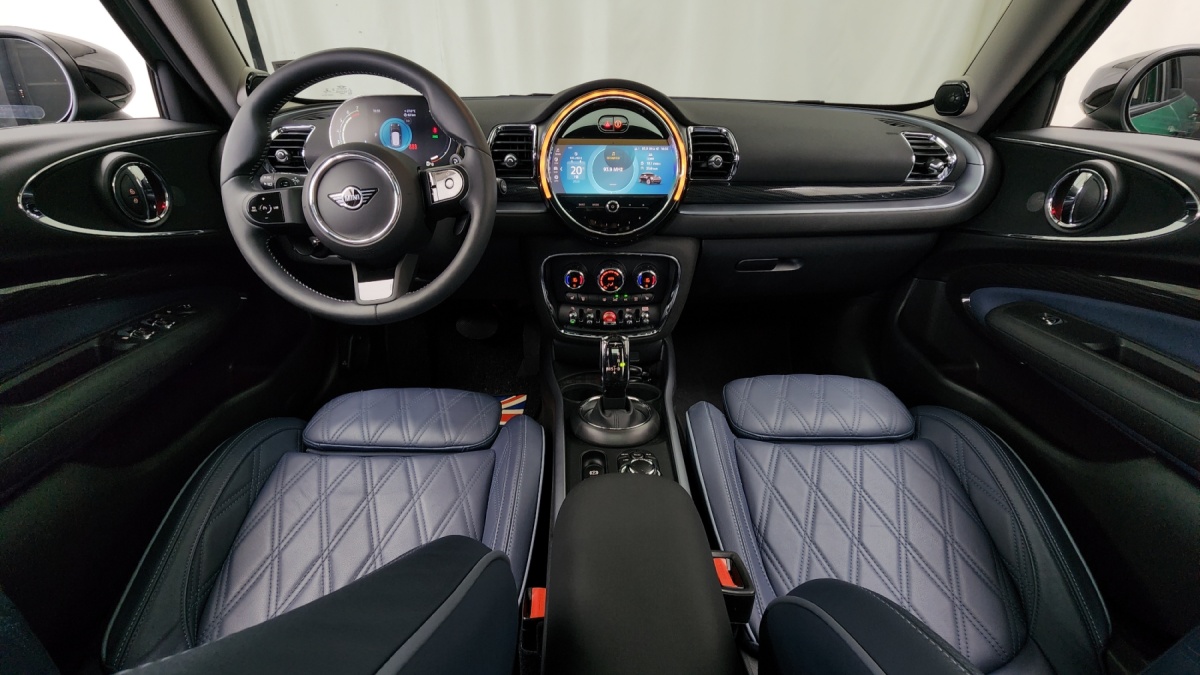 Mini Clubman, 2023 — фото 6 из 12