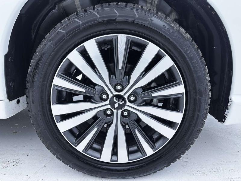 Mitsubishi Outlander, 2021 — фото 9 из 12