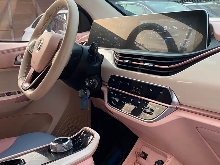 Changan BenBen E-Star, 2022 — фото 5 из 9