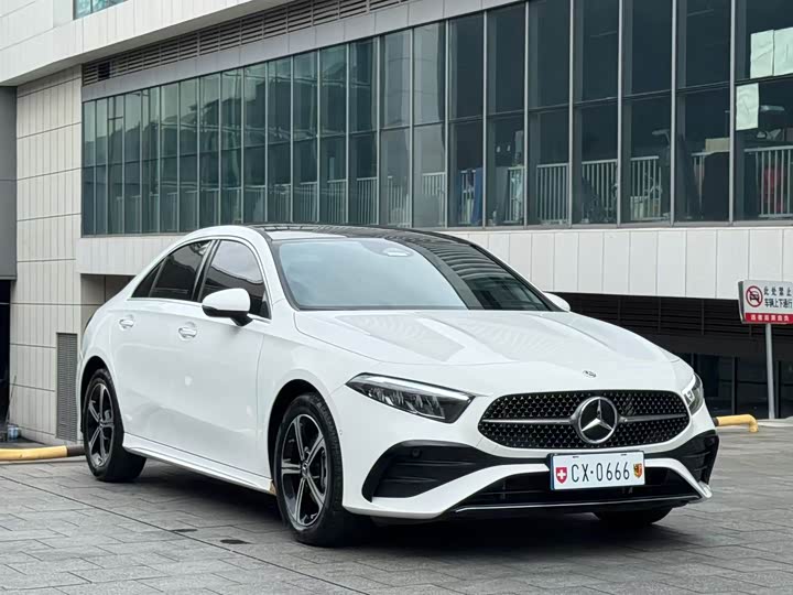 Mercedes-Benz A-Class, 2024 — фото 3 из 9