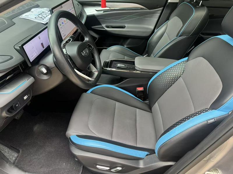 Geely Geometry G6, 2022 — фото 7 из 9