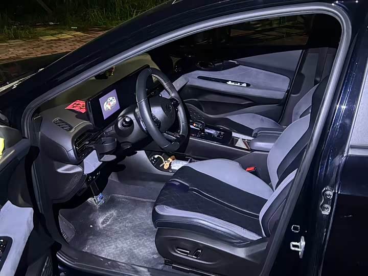 GAC Trumpchi Empow R, 2023 — фото 4 из 5