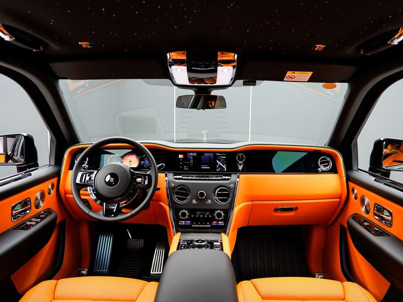 Rolls-Royce Cullinan, 2024 — фото 8 из 12