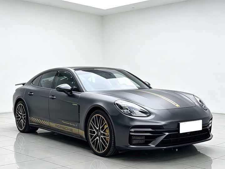 Porsche Panamera Hybrid, 2022 — купить в Перми под ключ