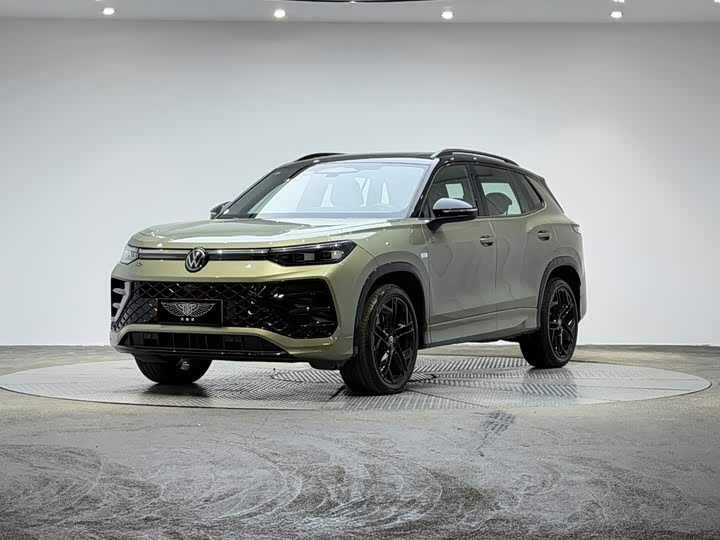 Volkswagen Tayron, 2024 — купить в Санкт-Петербурге под ключ