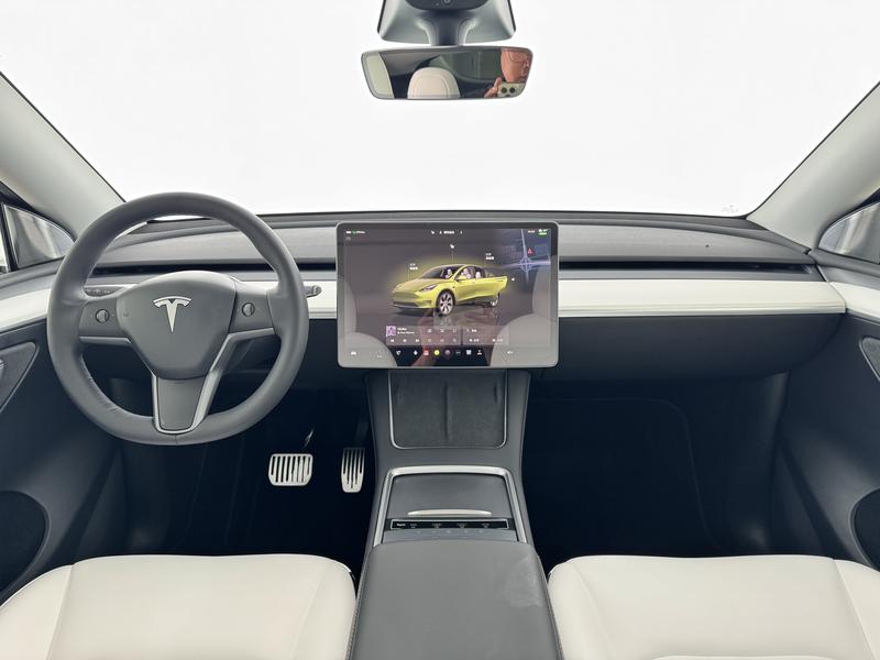 Tesla Model Y, 2022 — фото 8 из 11