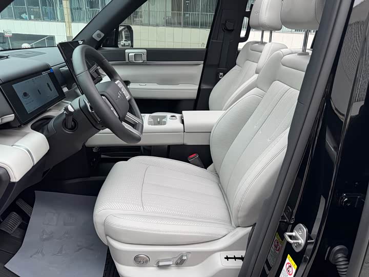 BYD FangChengBao Titanium 7 (Tai 7), 2025 — фото 7 из 9