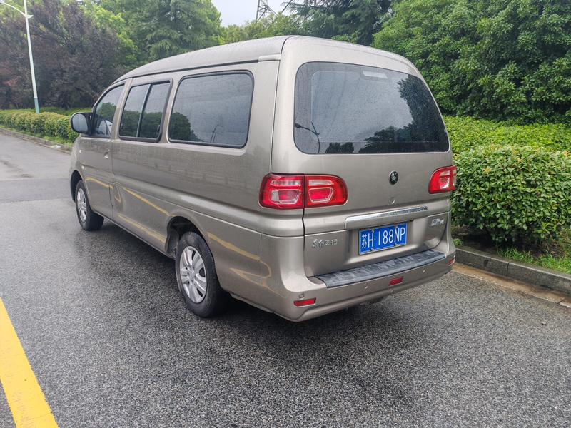 Dongfeng Forthing Lingzhi M5, 2022 — фото 5 из 10