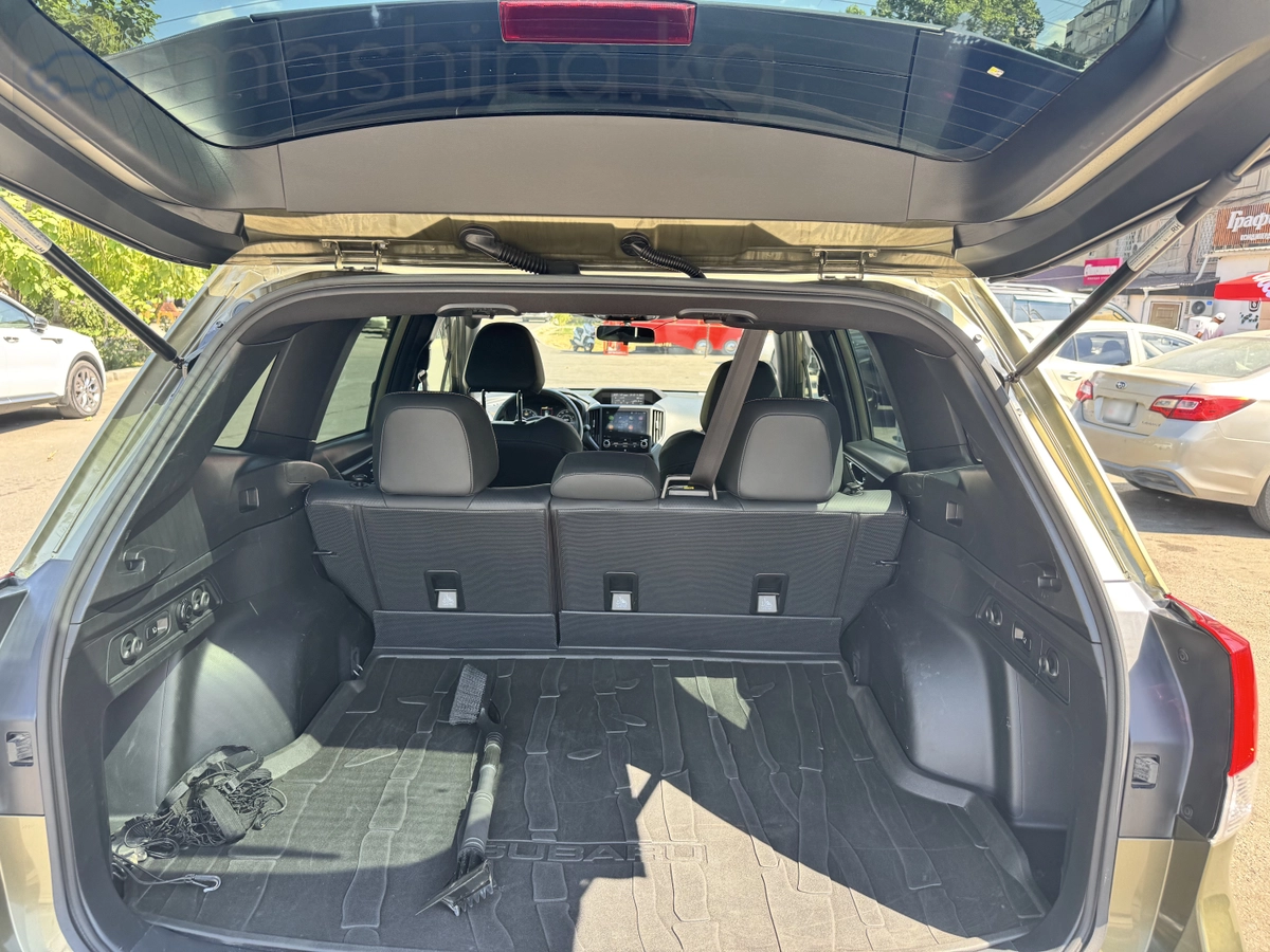 Subaru Forester, 2022 — фото 4 из 9