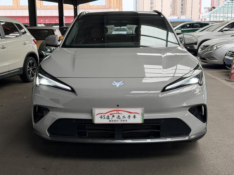 BAIC Arcfox Alpha T5, 2025 — фото 2 из 11