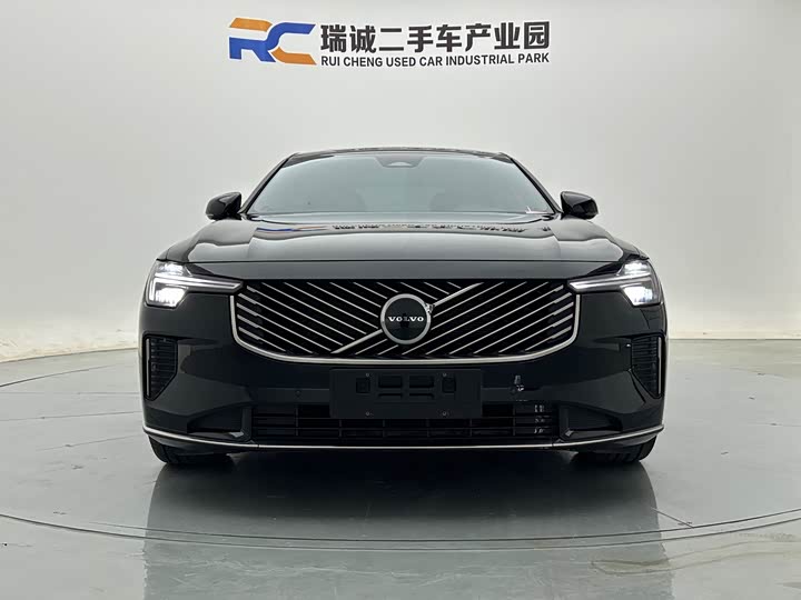 Volvo S90, 2026 — фото 3 из 9