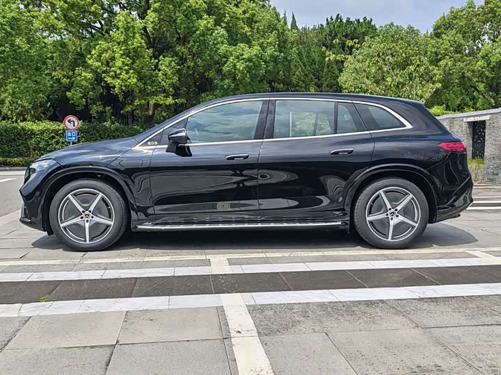 Mercedes-Benz EQS, 2026 — фото 4 из 9