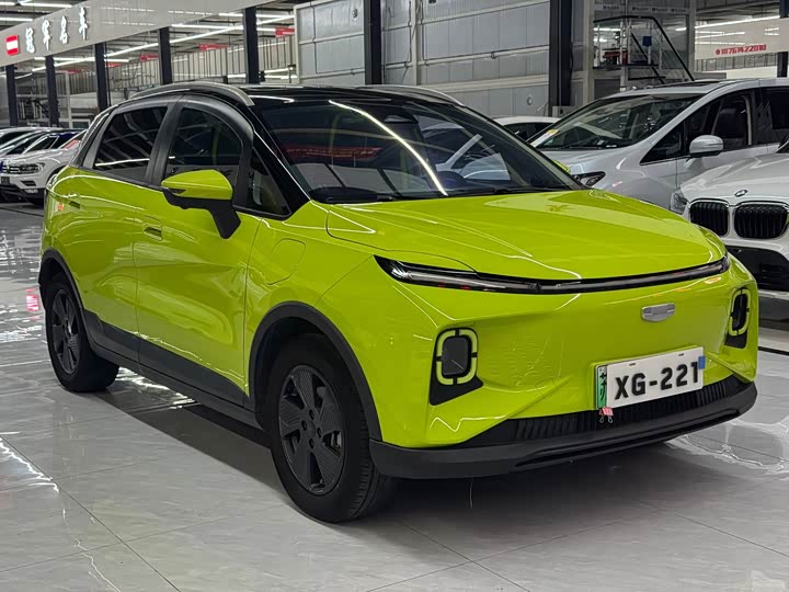 Geely Geometry E Firefly, 2022 — фото 3 из 9