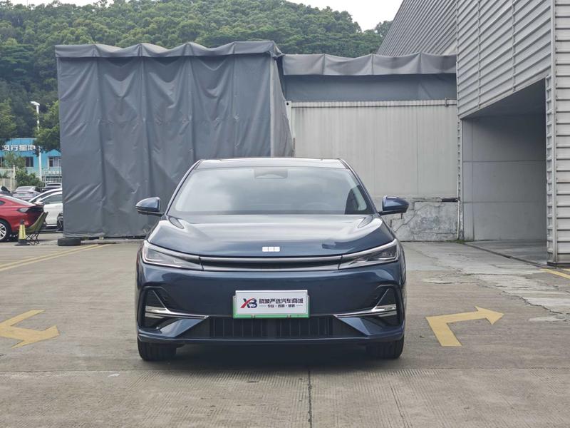 Geely Galaxy A7, 2026 — фото 2 из 12