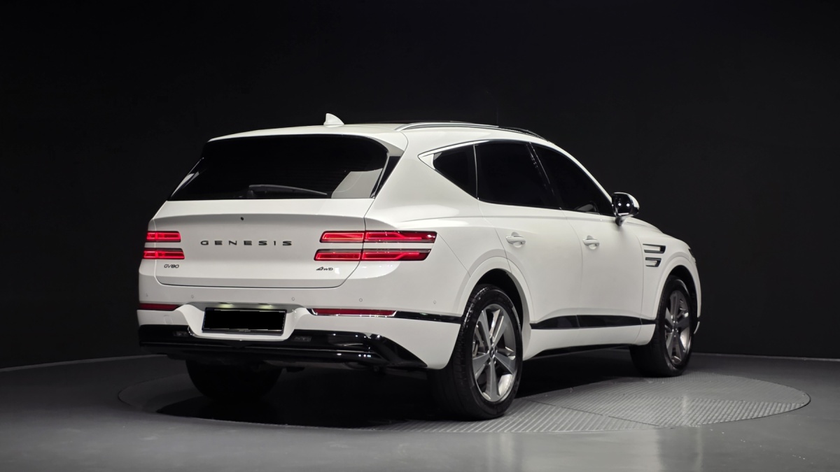 Genesis GV80, 2022 — фото 2 из 12