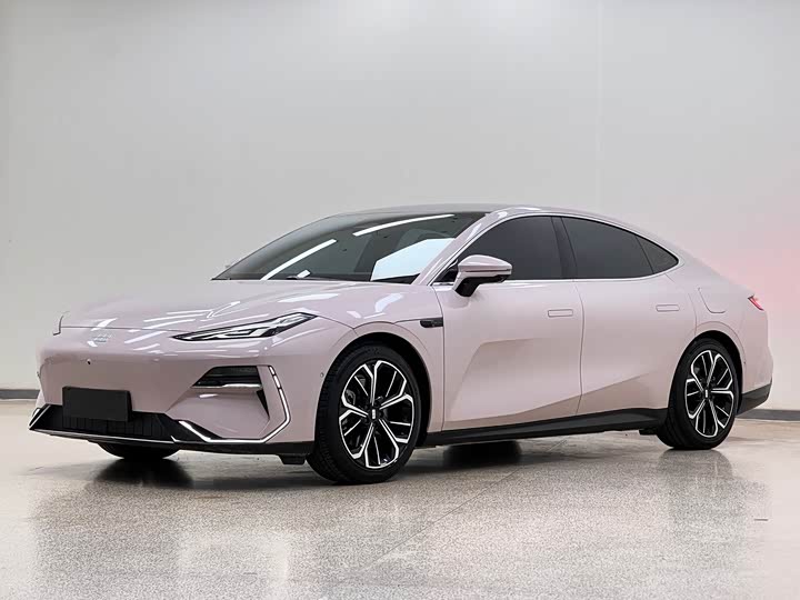Geely Galaxy E8, 2025 — купить в Туле под ключ