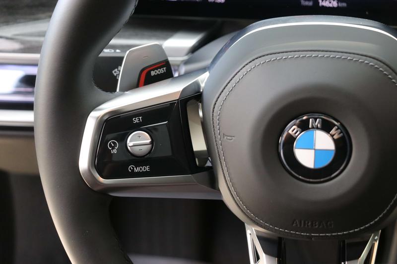 BMW 7 Series, 2025 — фото 12 из 12