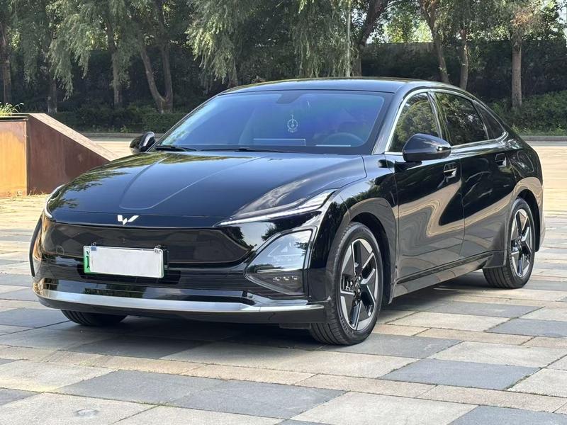 Wuling Starlight, 2024 — купить в Перми под ключ