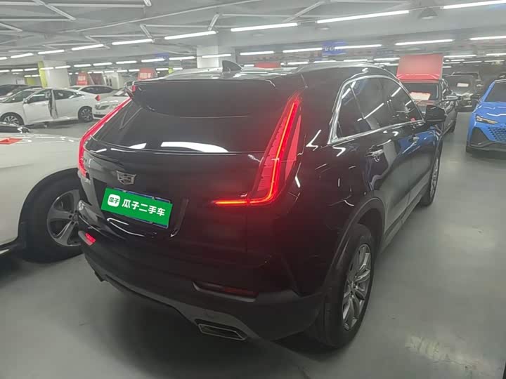 Cadillac XT4, 2023 — фото 7 из 9