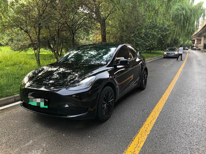 Tesla Model Y, 2023 — купить в Белгороде под ключ