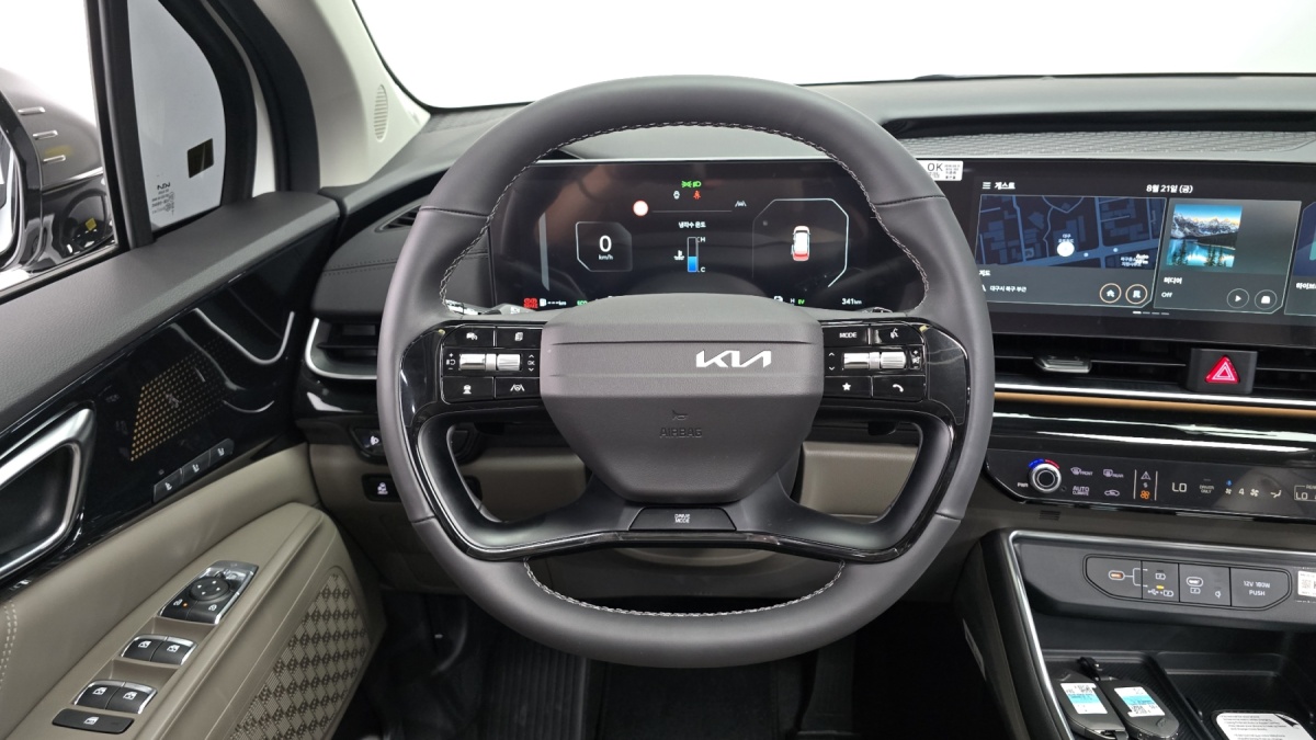 Kia Carnival, 2026 — фото 12 из 12