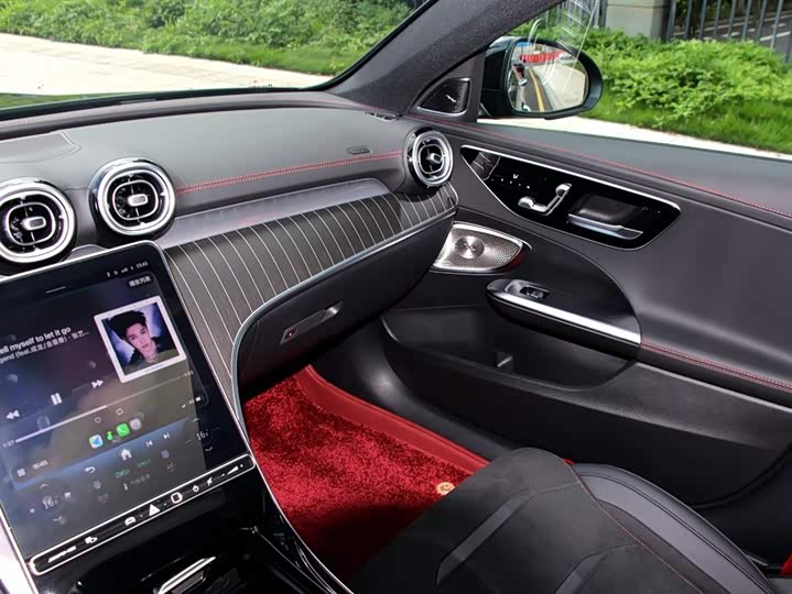 Mercedes-Benz C-Class AMG, 2025 — фото 5 из 9