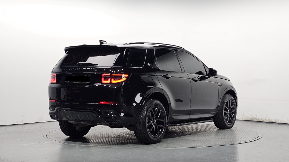 Land Rover Discovery Sport, 2024 — фото 2 из 12