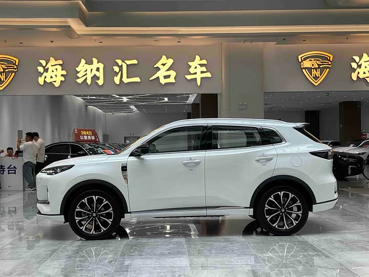 Changan CS55 Plus Hybrid, 2026 — фото 3 из 9