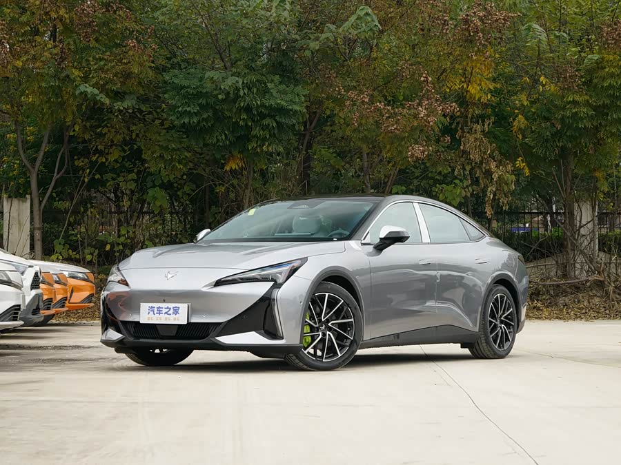 BAIC Arcfox Alpha S5, 2026 — купить в Санкт-Петербурге под ключ