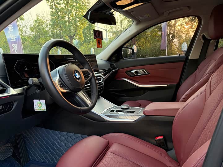 BMW 3 Series, 2023 — фото 4 из 9