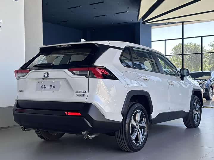Toyota RAV4 Hybrid, 2026 — фото 5 из 9