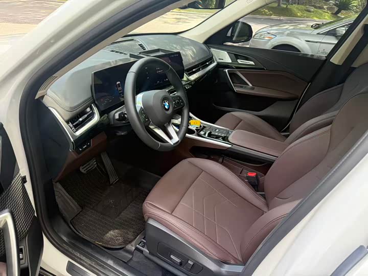 BMW X1, 2024 — фото 3 из 9
